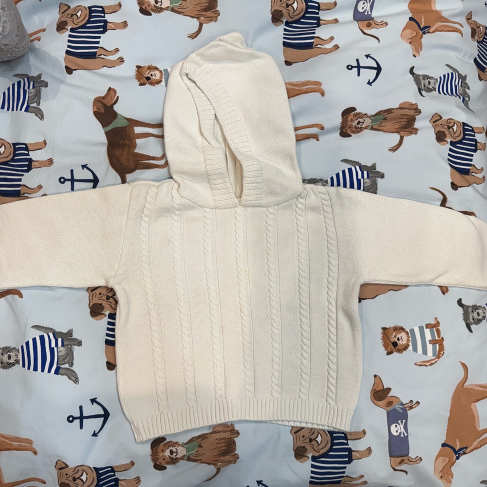 Boutique Collection Unisex white cotton baby sweater zipper up back